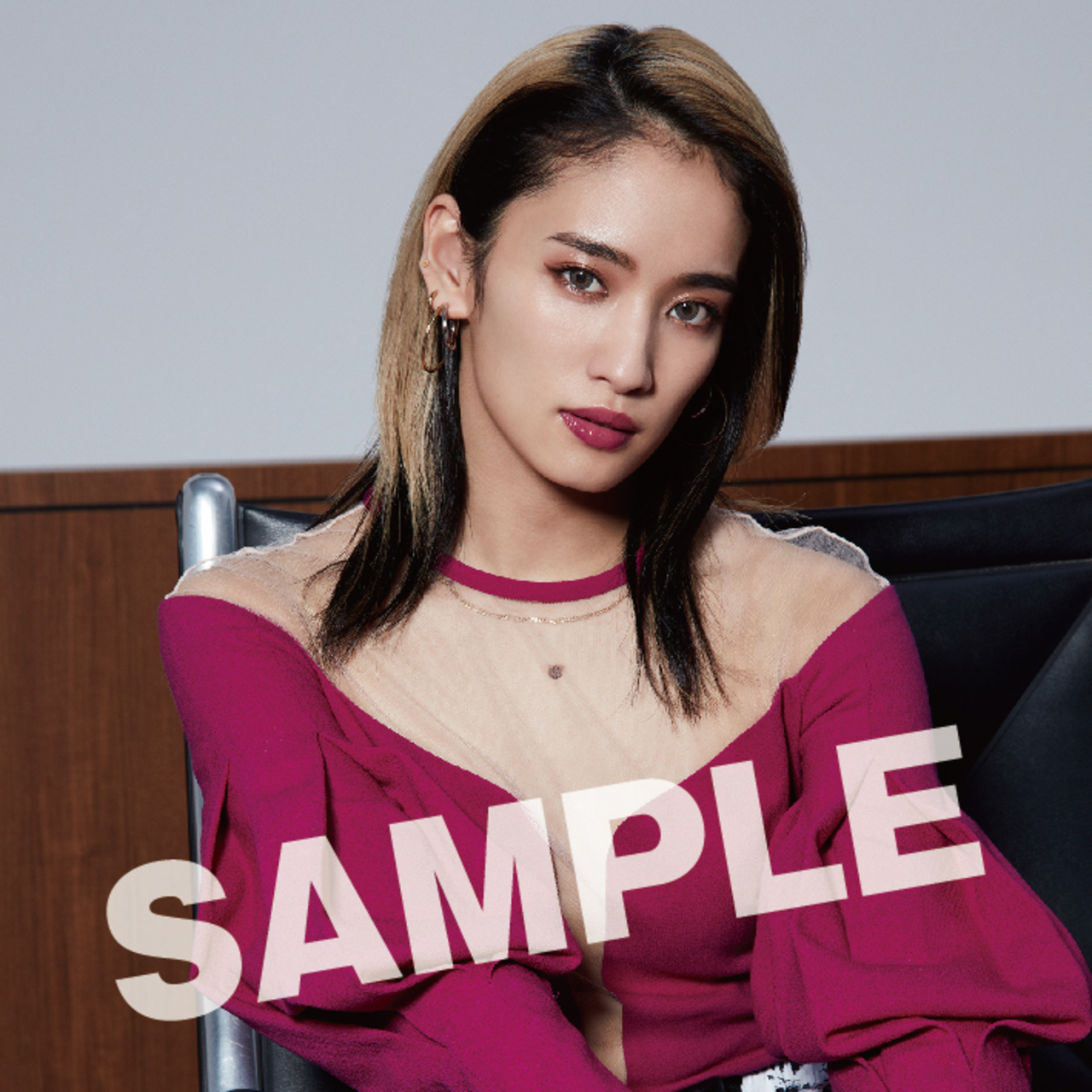 YURINOの直筆サイン入りフリスビー E-girls Happiness YURINO 直筆