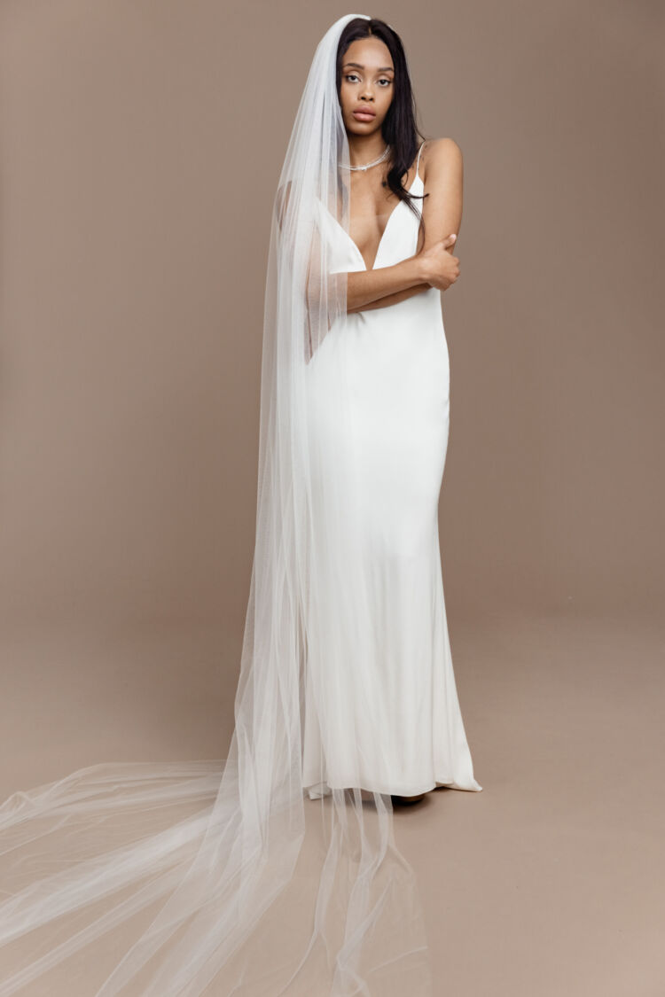 MANY WAY TULLE VEIL DRESS MANY WAY TULLE VEIL DRESS 大人気のMANY