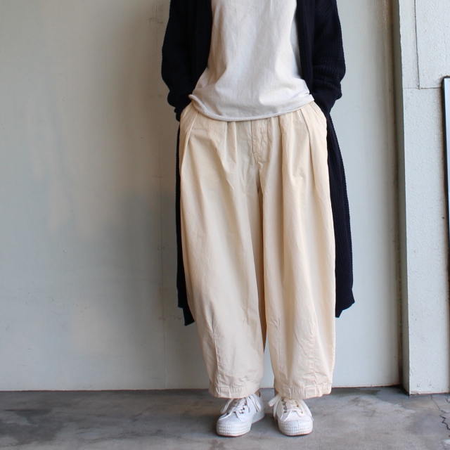 gotohollywood 01 サーカスパンツ ベージュ gotohollywood 01 サーカス