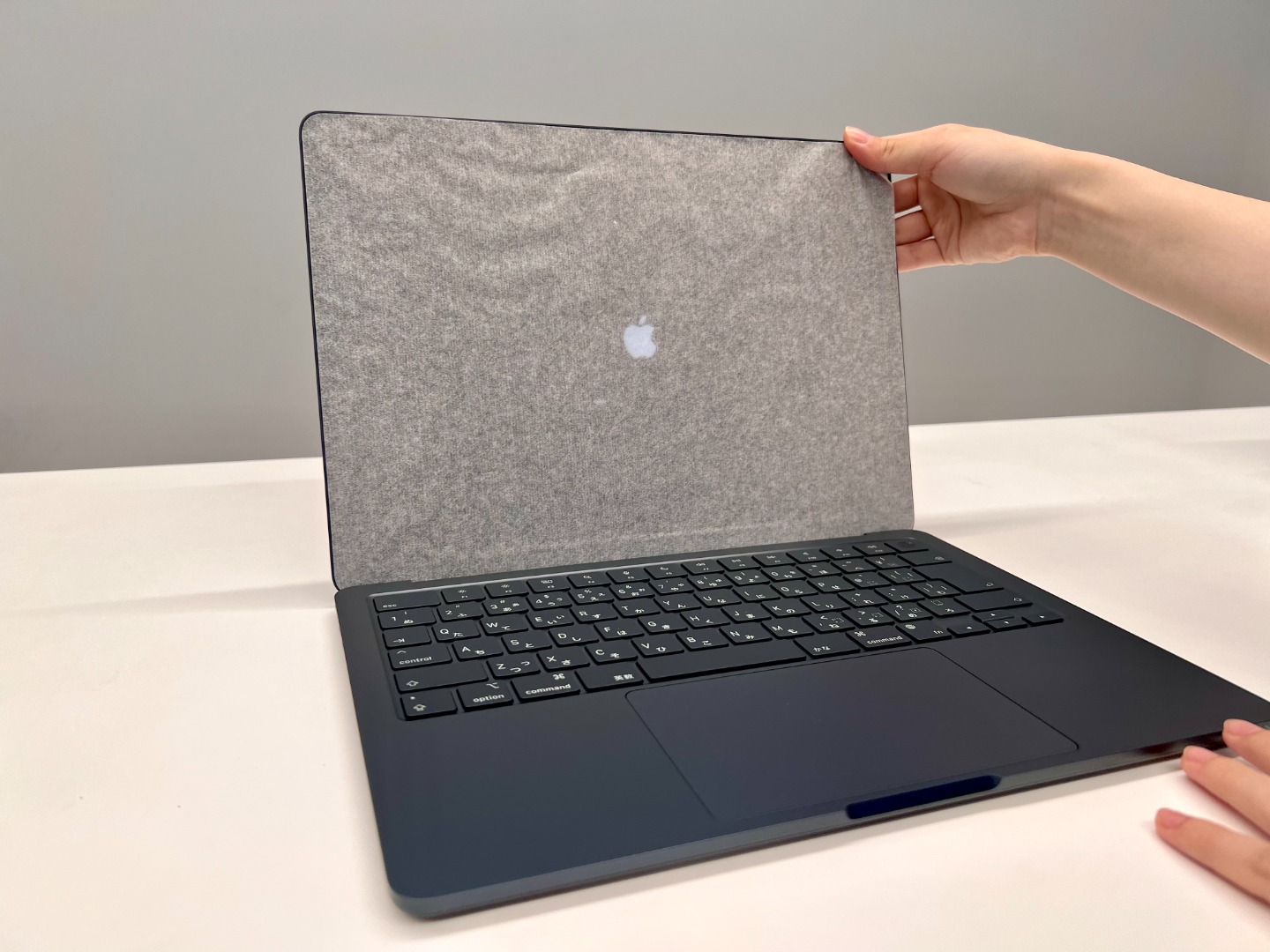 MacBook Air M2 スペースグレー Macbook Air M2 Unboxing: Space Grey