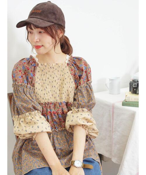 Samansa Mos2（サマンサ モスモス）の「花柄パッチワークブラウス