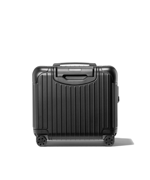 RIMOWA（リモワ）の「Essential Sleeve Compact（スーツケース