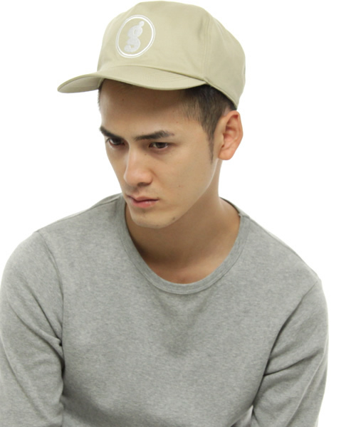 GOODENOUGH（グッドイナフ）の「GE*TSZ g LOGO CAP（キャップ）」 - WEAR