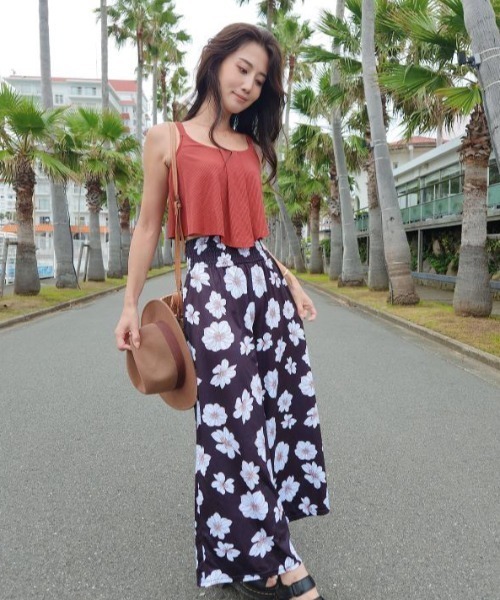 美品】レジィーナロマンティコ ガウチョパンツ 春夏 ジラフ柄 夏支度に