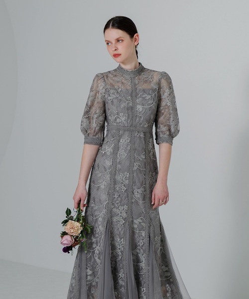 Leja（レジャ）の「【LEJA】ラメ花柄刺繍ポイントレース加工チュール