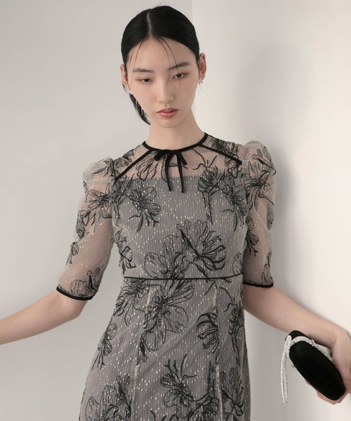 セール】【LEJA】半袖花柄刺繍レースフロントバックリボンパフスリーブ