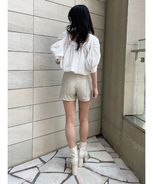 ENVYM（アンビー）の「フェイクレザーSPT（その他パンツ）」 - WEAR