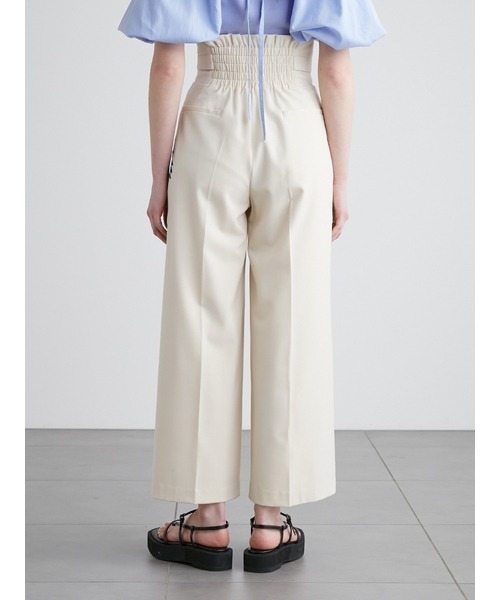 LILY BROWN（リリーブラウン）の「刺繍ハイウエストタックパンツ