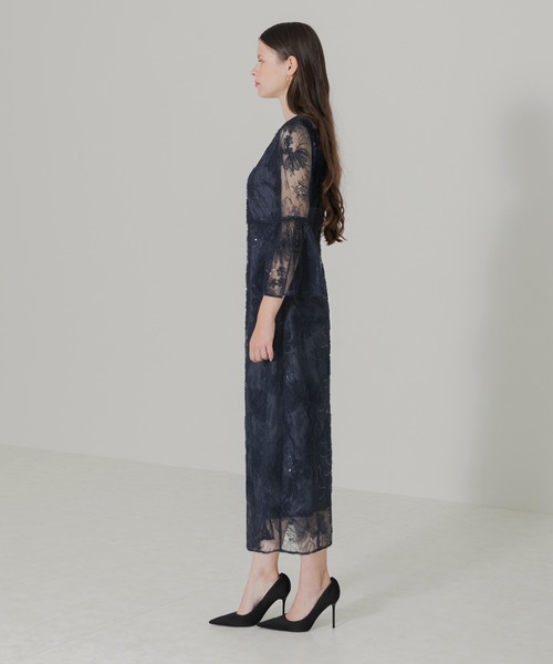 LEJA】スパンコール刺しゅうレース透け感フレアスリーブスリット入りI