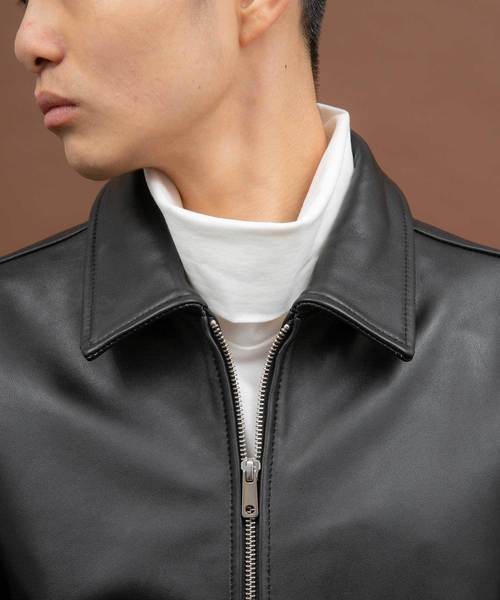 UNITED TOKYO（ユナイテッドトウキョウ）の「ラムレザー衿付き