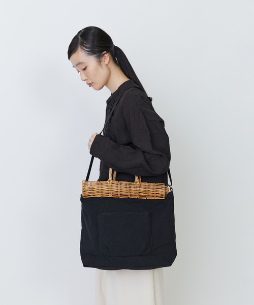 デニス・リチャーズ 直筆サイン入り写真 UACCrd証明書付 【公式通販】