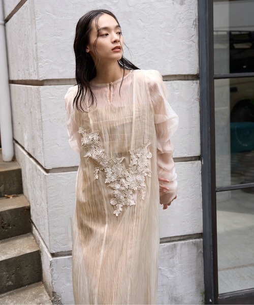 WILLFULLY（ウィルフリー）の「sheer motif lace OP & gather breast