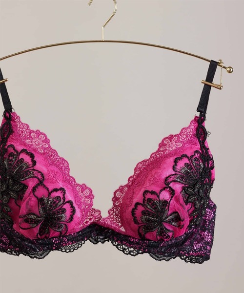 セール】オーバーグリッター トリックリフト（F～Gカップ