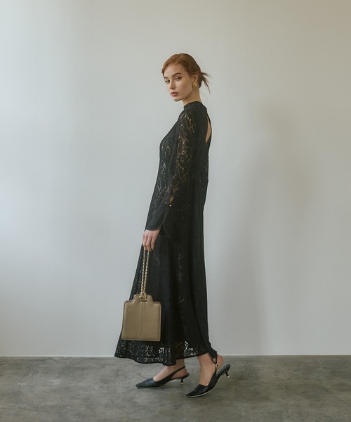 ANDRESD（アンドレスド）の「バックオープンティアドロップドレス