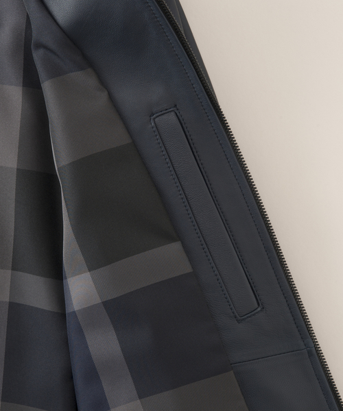 BLACK LABEL CRESTBRIDGE（ブラックレーベル・クレストブリッジ）の