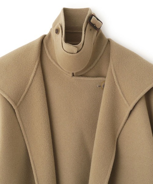 ETRE TOKYO（エトレトウキョウ）の「フーディーリバートレンチコート