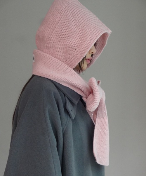 FEKETE ラメフーディーマフラー ピンク FEKETE（フェケテ）の「HOODED