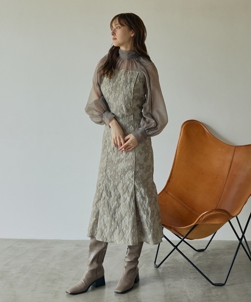 FRAY I.D（フレイアイディー）の「グロッシーレースジャガード