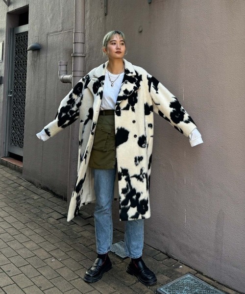 Ameri（アメリ）の「UND SHADOW FLOWER WOOL COAT（チェスターコート