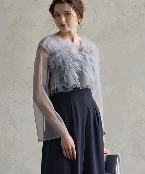 AIMER（エメ）の「【WEB限定】チュールフリルベスト×キャミソール