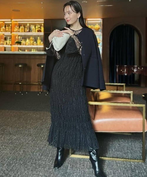 レースシャーリングワンピース（ワンピース）｜anuans（アニュアンス