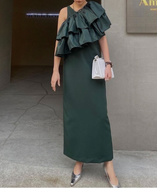 セール】LUSTER TIERED LAYERED DRESS（ドレス）｜Ameri（アメリ）の