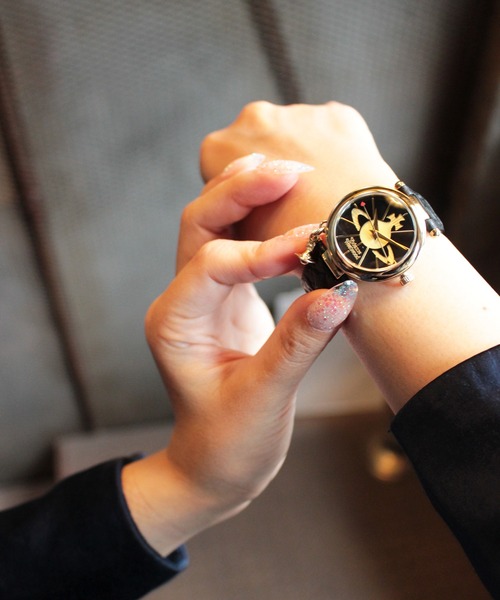 Vivienne Westwood/ヴィヴィアン・ウエストウッド」オーブ II