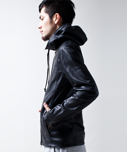 NANO universe（ナノユニバース）の「Shama（シャマ）/ フードレザー