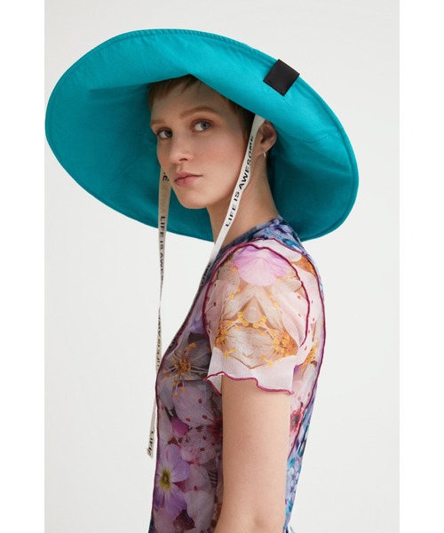 ハットです つば広 ハット