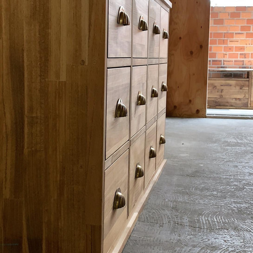 木製引き出し棚 重ねて並べるドロワーの会 木製引き出し棚 重ねて