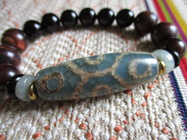 九眼天珠 馬蹄痕入り 九字の呪法 ジービーズ 九眼天珠 馬蹄痕入り 九字