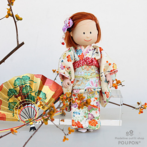 マドレーヌちゃんドール着物☆正絹縮緬貝桶小花尽くし晴れ着＋淡緑金襴