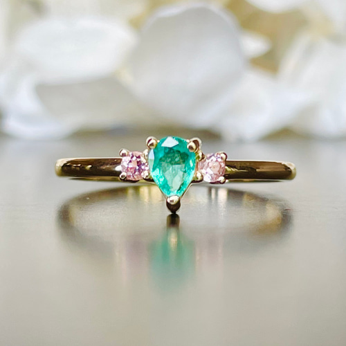 K18(18金)高品質エメラルドとモルガナイトのリング【セミオーダー