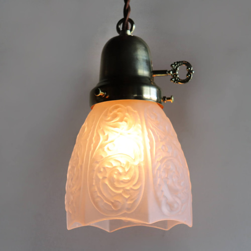 アンティーク調 ガラス ペンダントライト ランプ 1灯 真鍮 アールヌーボー