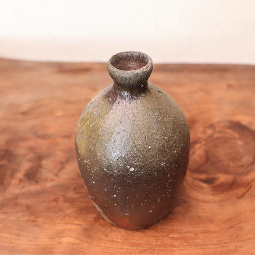 備前焼 窯変 サンギリ 小さな一輪挿し 陶印有り 備前焼 窯変 サンギリ