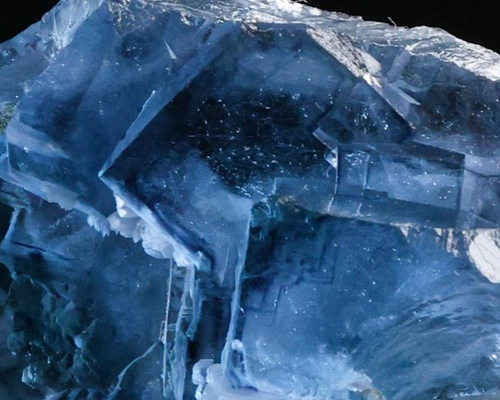 中国 ヤオガンシャン パープルブルー フローライト 結晶 原石 鉱物標本