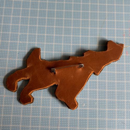 レア＊wolf＆flower、オオカミさんブローチ〇ミナペルホネン ブローチ