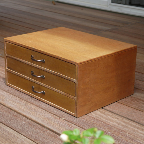 送料込み｜アンティーク調 木製の小引き出し A3サイズ 5段 つまみ