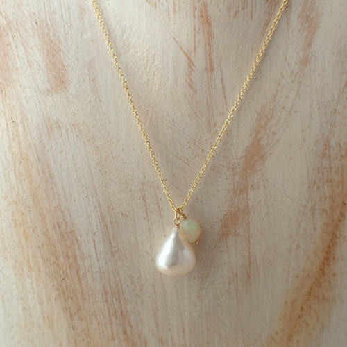 14kgf＊バロックパールとプレシャスオパールのネックレス ネックレス