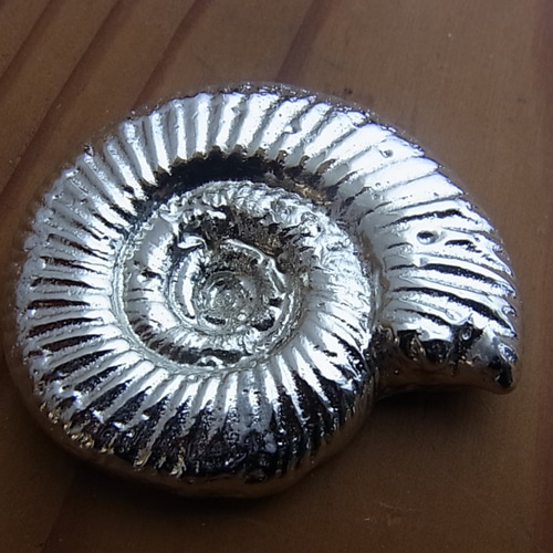 1kg超え！自主採掘！トパーズ 1064,7g 原石 TZ236 鉱物 天然石 天然