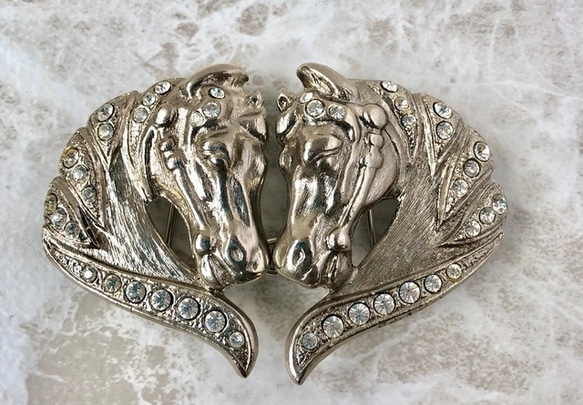 ベルト バックル シルバー スワロフスキー 馬 ハンドメイドがお好きな