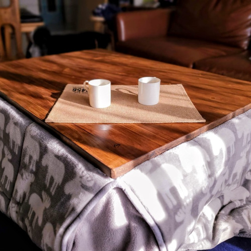 限界価格！：国産天然杉無垢材こたつ板／テーブル天板【正方形タイプ