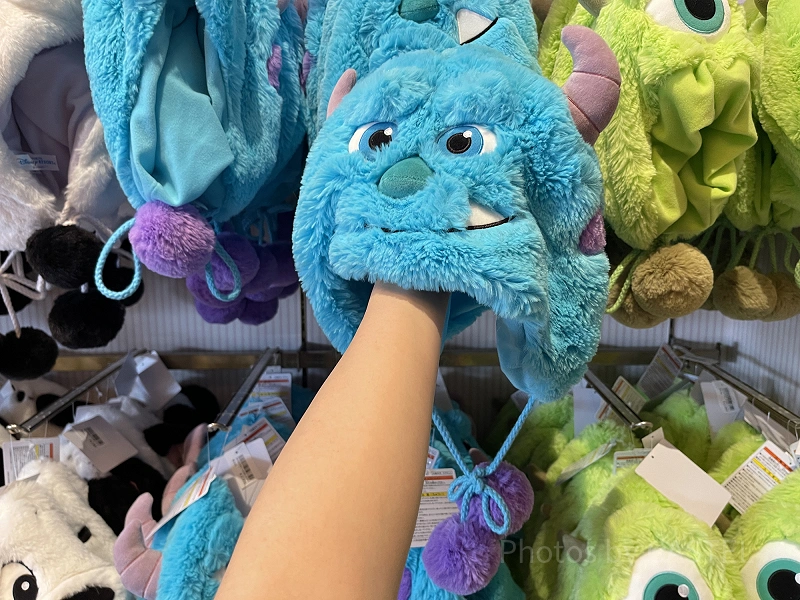 ディズニー モンスターズインク サリーマフラーファンキャップ