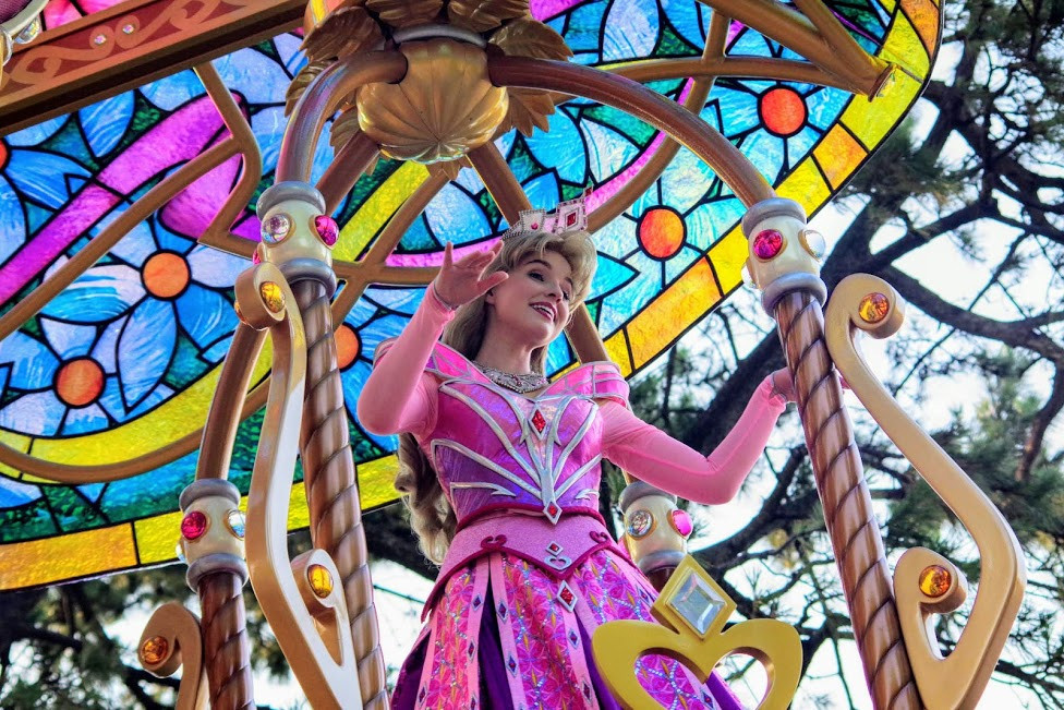 ディズニープリンセス「オーロラ姫」グッズ・会える場所・あらすじ