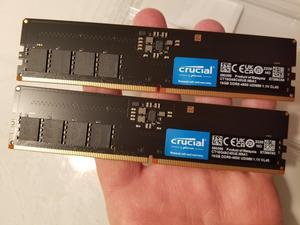 Crucial 64GB (2 x 32GB) 288-Pin PC RAM DDR5 4800 (PC5 38400