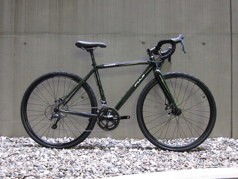 ロングライドも砂利道も。「FUJI TREAD」（フジ・トレッド） | 一条