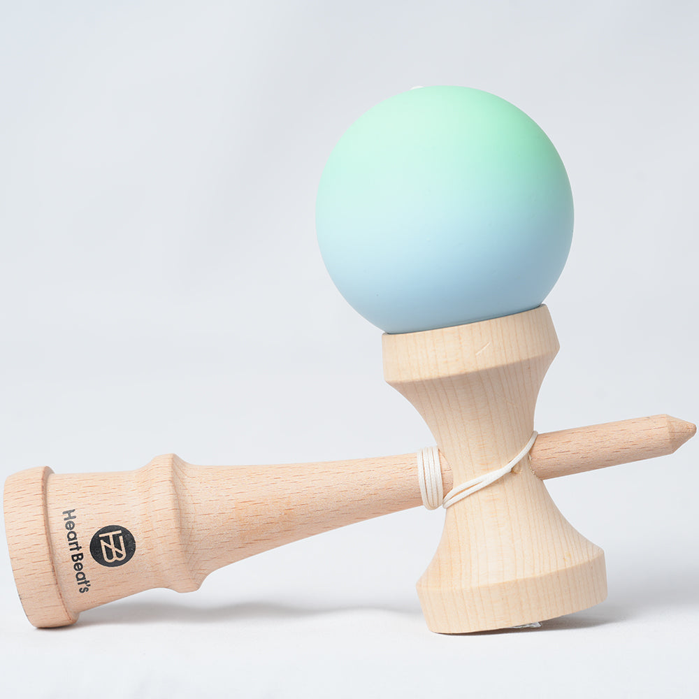 けん玉 LOTUS×HIGGS Sky Blue けん玉 LOTUS×HIGGS Sky Blue Lotus x