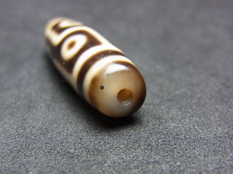 ジービーズ(6アイ・dzi mig du pa) 六眼天珠 - Chagamocraft (チャ