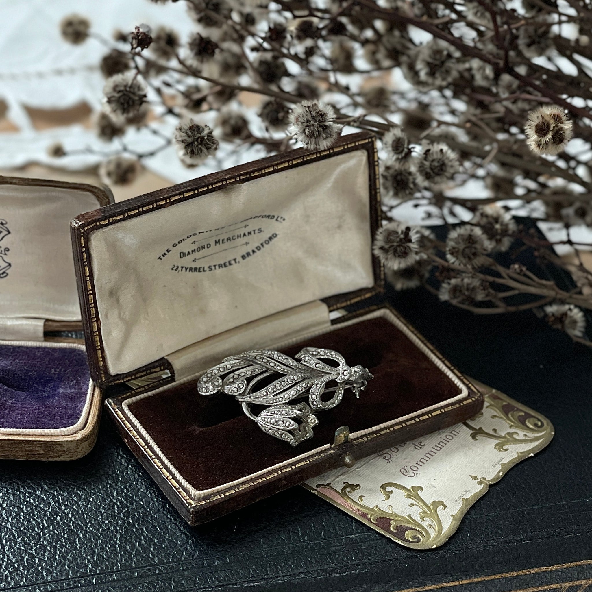 イギリスアンティークマーカサイトブローチ