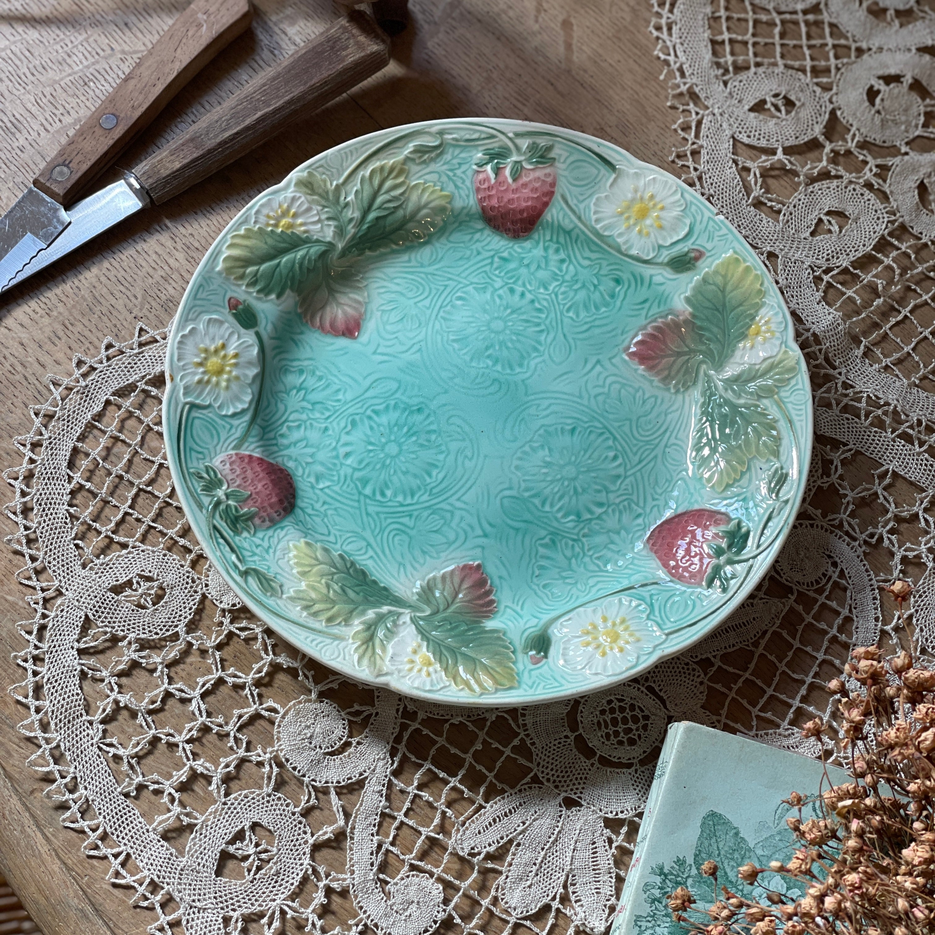 希少】アプト苺の花のバルボティーヌコンポティエパニエフランス